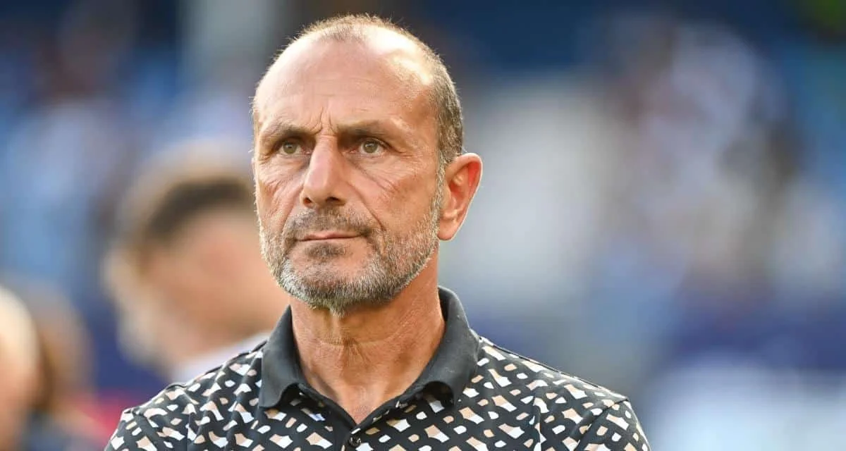FC Nantes : Der Zakarian annonce déjà une pluie de bonnes nouvelles pour les Canaris ! 