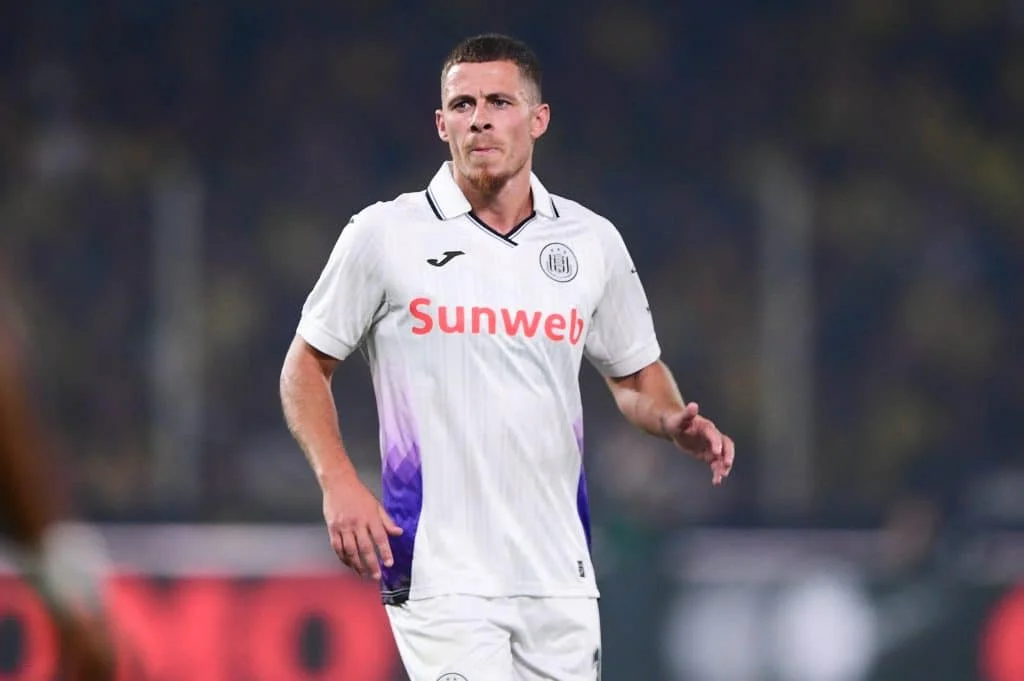 RC Lens : un coup dur vient déjà ternir l’arrivée tant attendue d’Hazard