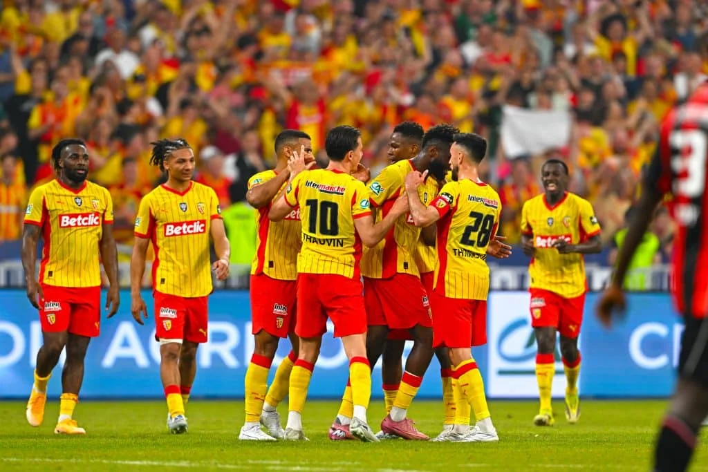 RC Lens : Leca anticipe un terrible triple départ !