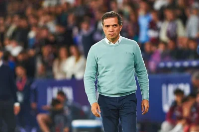 FC Nantes : Luis Castro fait désormais son mercato en Ligue 1 !