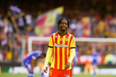 RC Lens Mercato : déjà un premier coup dur pour le départ de Jeremy Agbonifo