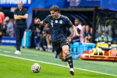 FC Barcelone Mercato : Julian Alvarez prêt à une décision radicale pour forcer son départ ?