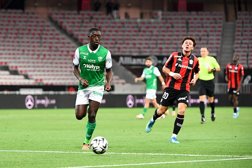 ASSE, FC Nantes Mercato : Dennis Appiah de retour dans son ancien club !