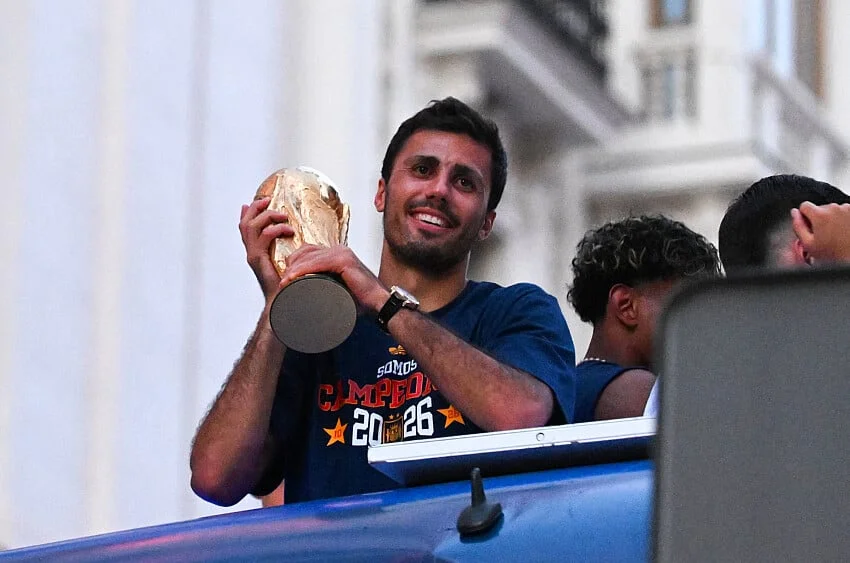 PSG, Real Madrid Mercato : coup de tonnerre pour Rodri ! 
