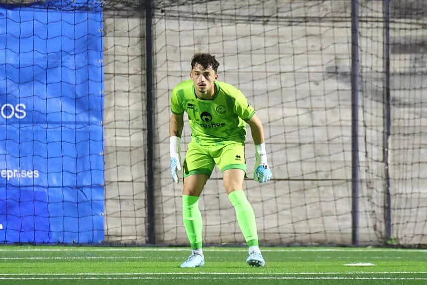 ASSE Mercato : un ex gardien du PSG et du LOSC arrive, Larsonneur en grand danger ! 