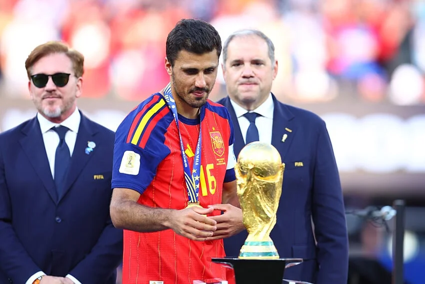 Mercato : Rodri a définitivement tranché entre le Real Madrid, le Barça et le PSG !