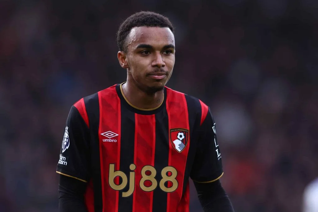 FC Barcelone, PSG Mercato : Éli Junior Kroupi a donné sa réponse au Barça