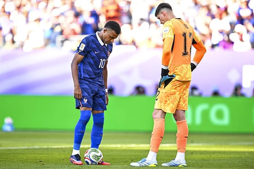 OM Mercato : une révélation du Mondial convoitée à Manchester et bien connue de Mbappé en approche ?