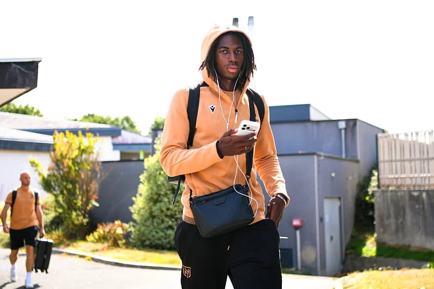 FC Nantes Mercato : un jeune crack annoncé détient la vente du club entre ses mains !