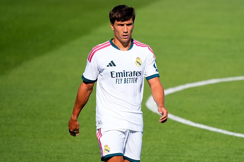 Real Madrid Mercato : les Merengue officialisent un départ à 42 M€