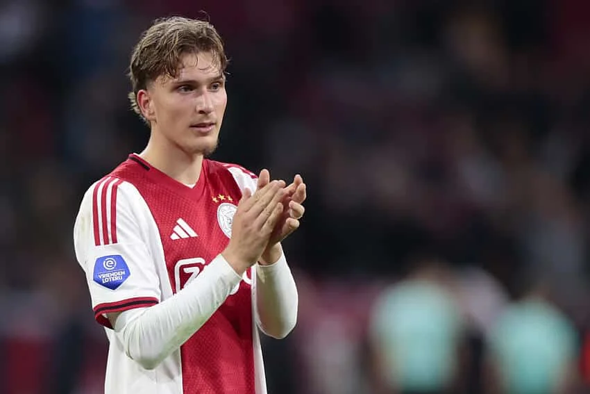 PSG Mercato : après Akliouche, une quatrième recrue déjà en salle d’attente !