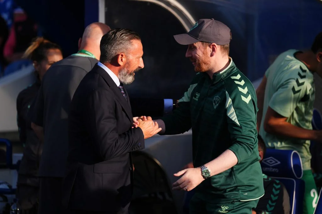ASSE : le nouvel entraîneur fixe son cap, le capitaine tourne la page