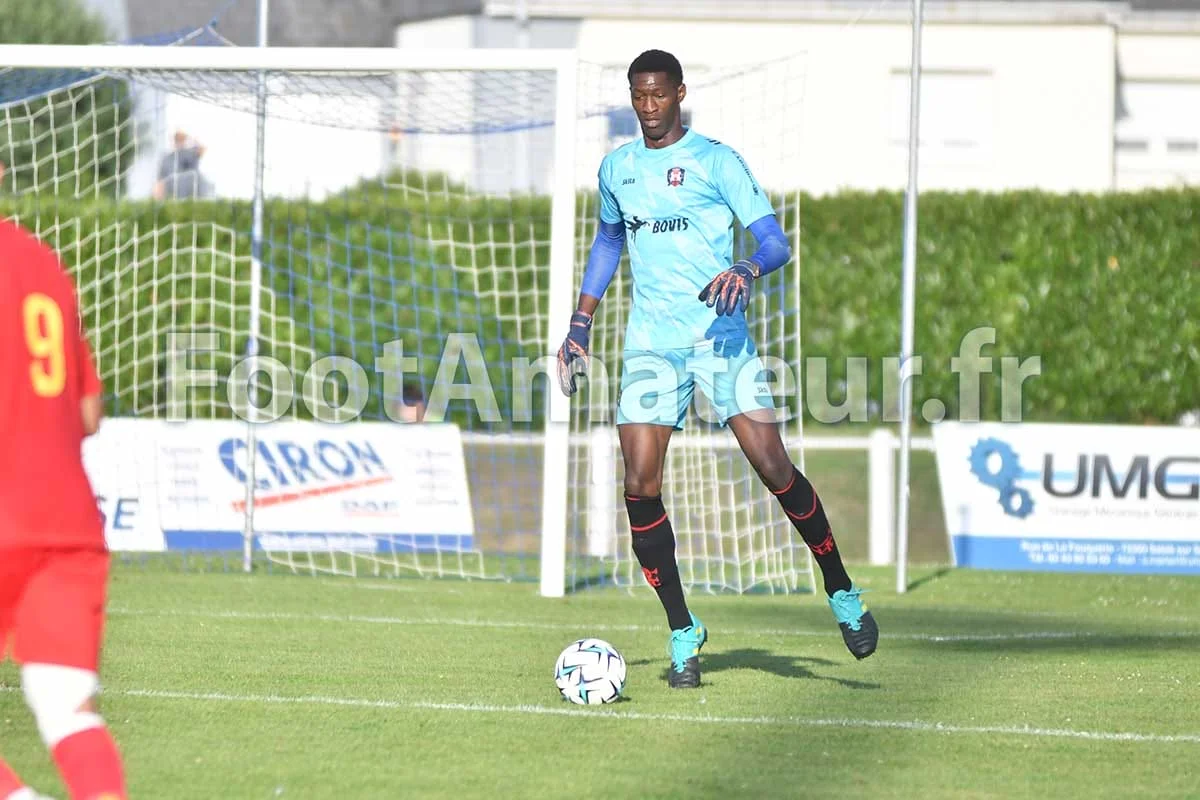 Mercato Ligue 3. Une 11ème recrue à Amiens, le DFCO prospecte en « National »
