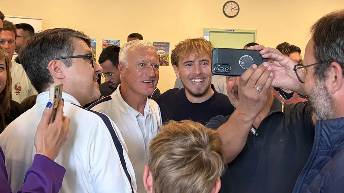 Didier Deschamps à la rencontre des éducateurs de Loire-Atlantique