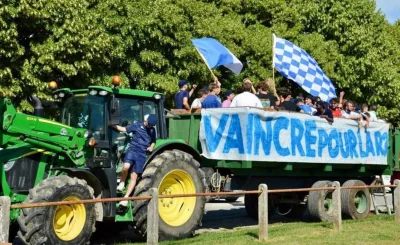 SC Massay : Une saison en or fêtée… en tracteur !