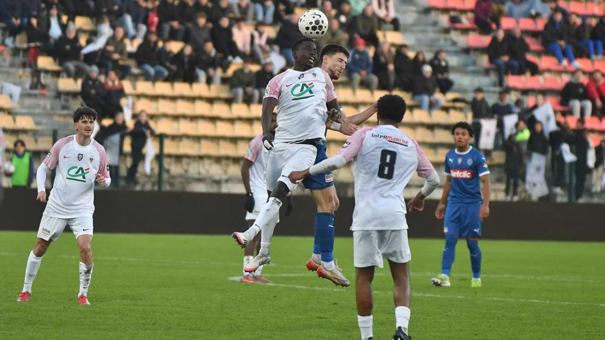 National 2. L’Union Foot Touraine conteste le système du carton bleu
