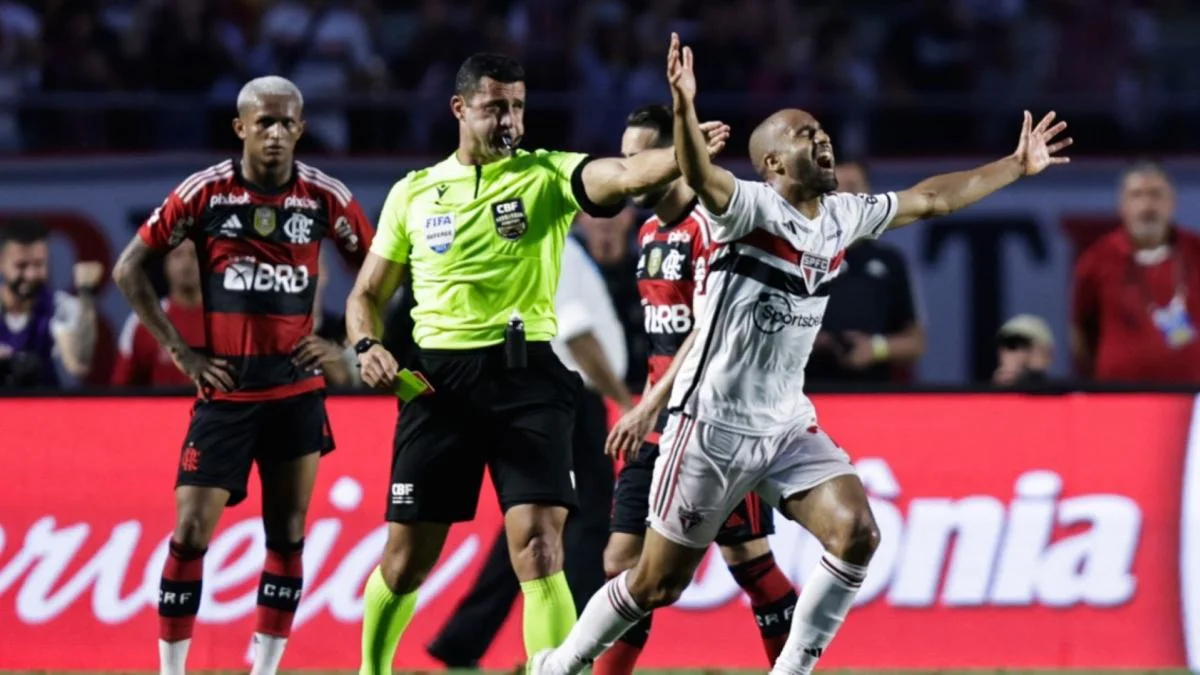 São Paulo : grave blessure pour Lucas Moura