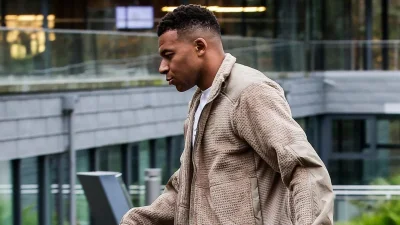 JT Foot Mercato : le clan Mbappé répond aux polémiques