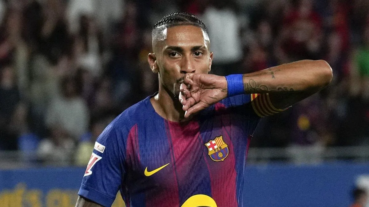 Barça : la femme de Raphinha réagit aux rumeurs sur son avenir