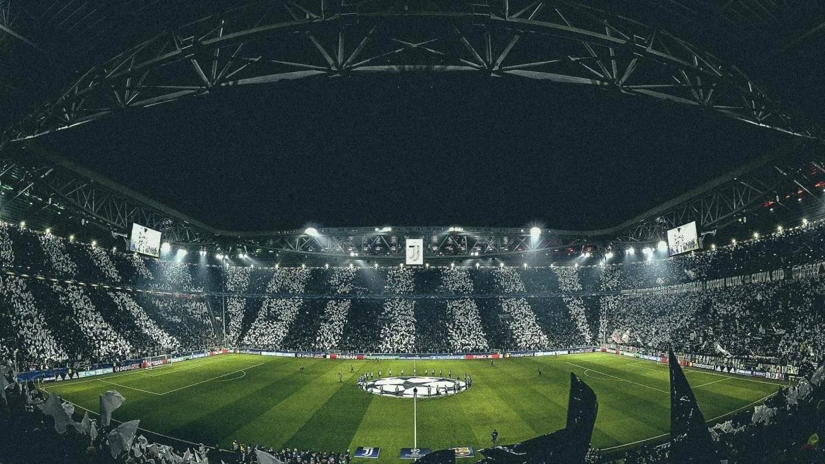 LdC : la banderole des supporters du Bayern en réponse aux ultras parisiens