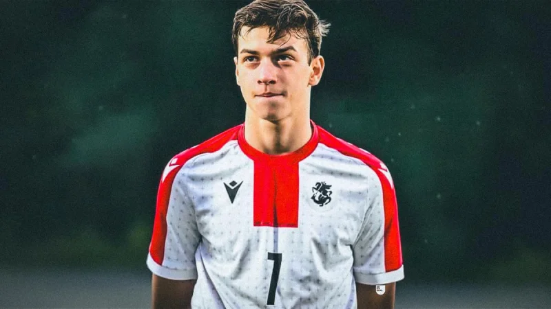 Le Bayern Munich confirme pour le frère de Kvaratskhelia !