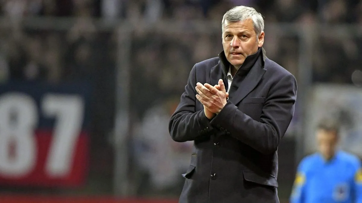 LOSC : Bruno Génésio reste flou sur son avenir 