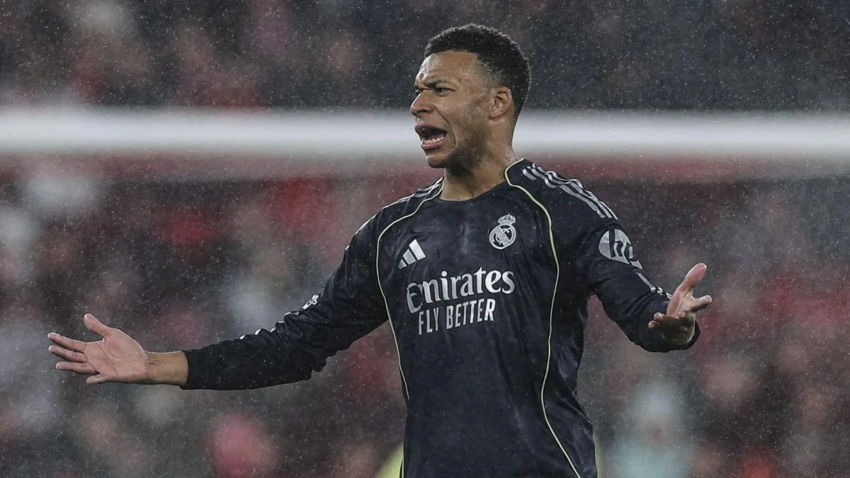 Real Madrid : l’Espagne pousse pour la vente de Kylian Mbappé