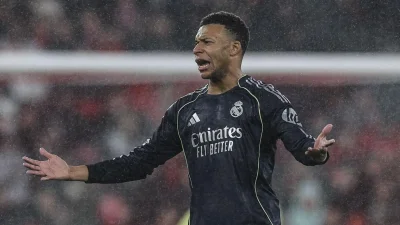 Real Madrid : l’Espagne pousse pour la vente de Kylian Mbappé