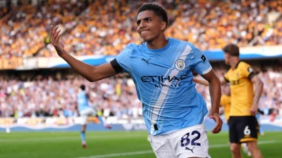 Manchester City : autrefois indispensable pour Guardiola, la pépite Rico Lewis a totalement disparu