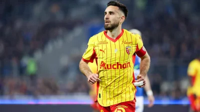 Lens : les adieux de Thomasson après son dernier match à Bollaert