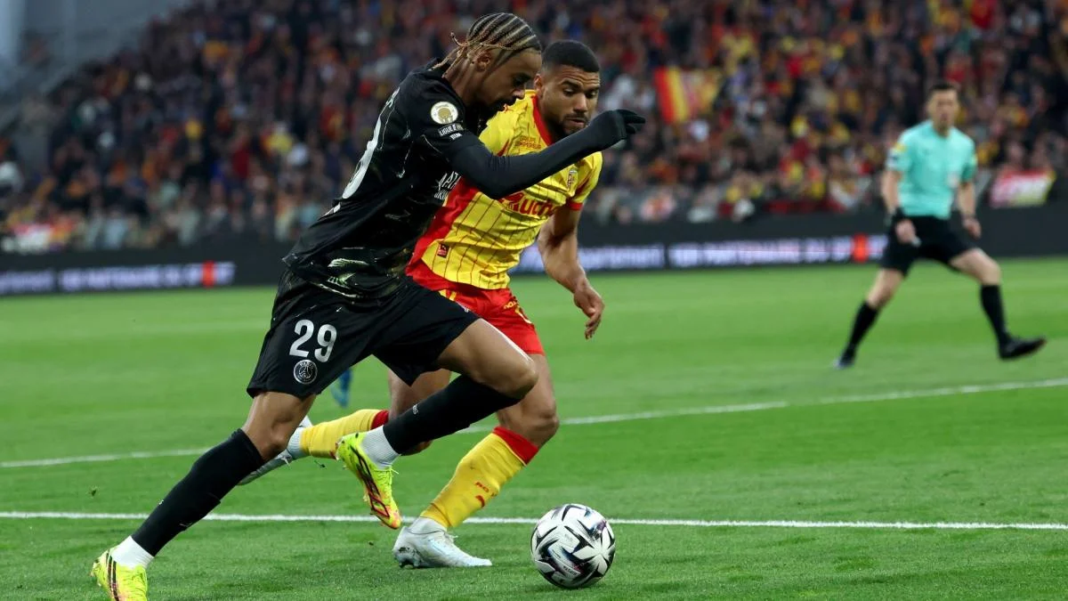 PSG : puni par Luis Enrique, Bradley Barcola doit absolument se réveiller !