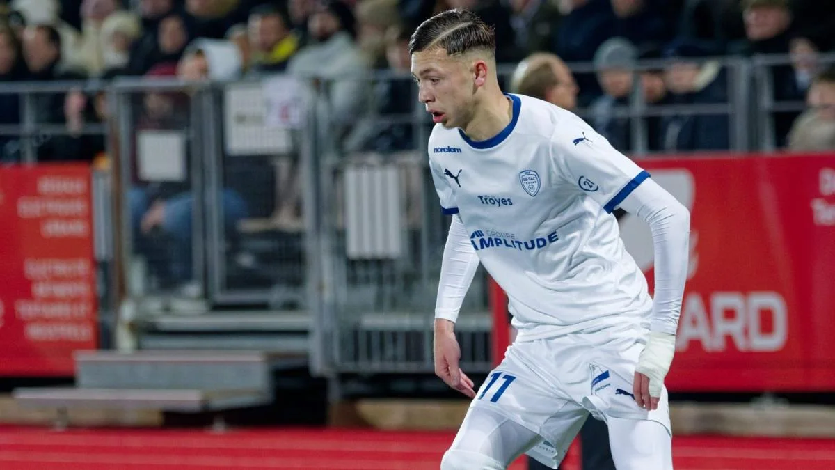 Troyes : Mathys Detourbet va rejoindre Manchester City et filer en prêt à Monaco