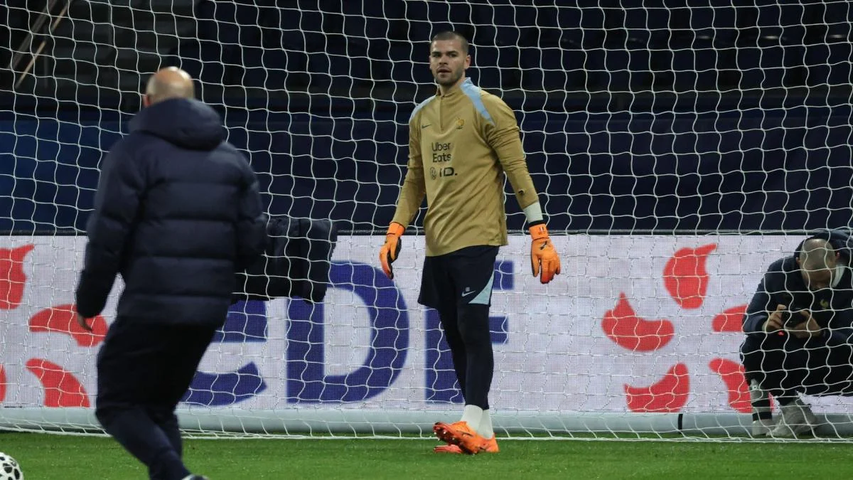 PSG : bonne nouvelle pour Lucas Chevalier