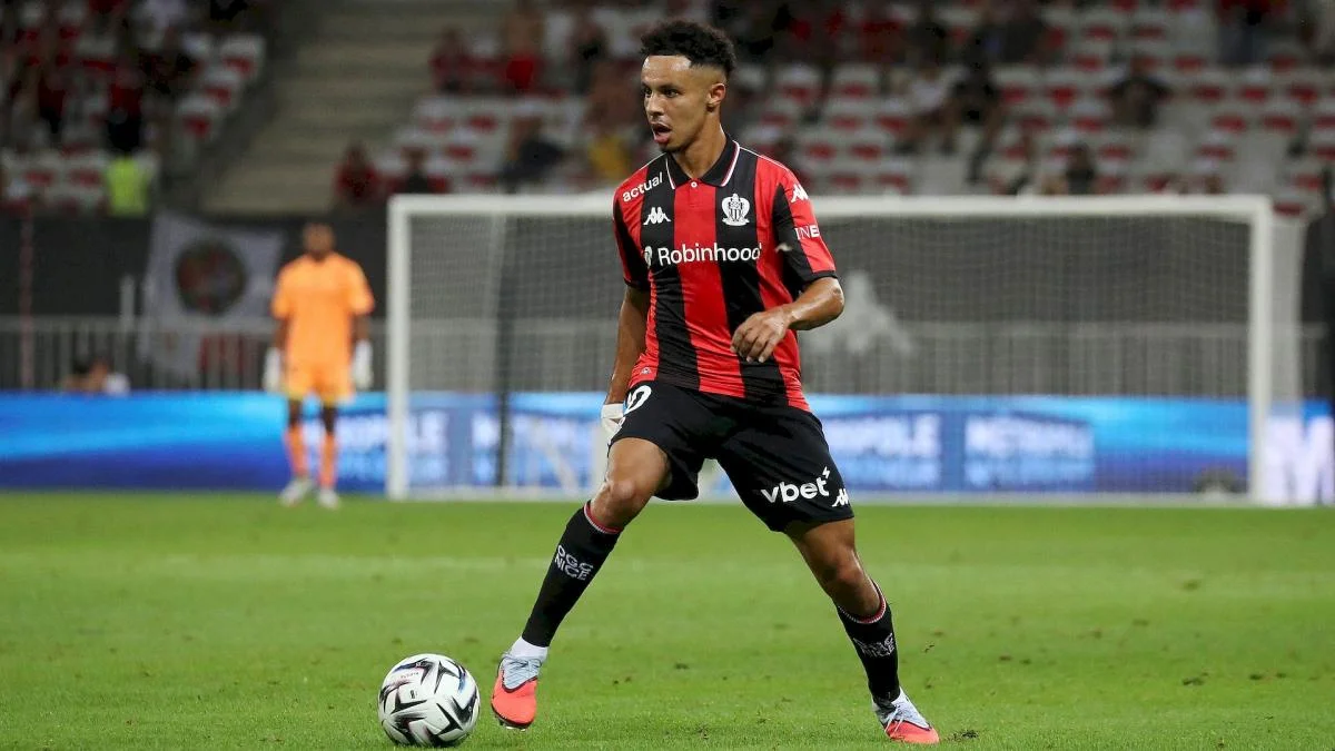 Barrages L1 : Nice et Saint-Etienne privés de 9 joueurs à cause de la FIFA ?