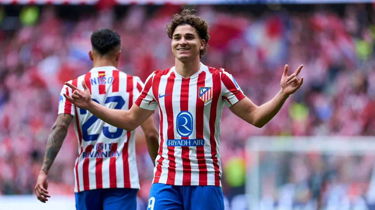 FC Barcelone : ça chauffe pour Julian Alvarez… et João Pedro !