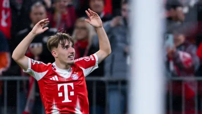 Lennart Karl fait polémique en Allemagne avec un maillot des Bleus