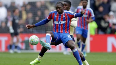 Jaydee Canvot savoure la victoire en Ligue Europa Conférence
