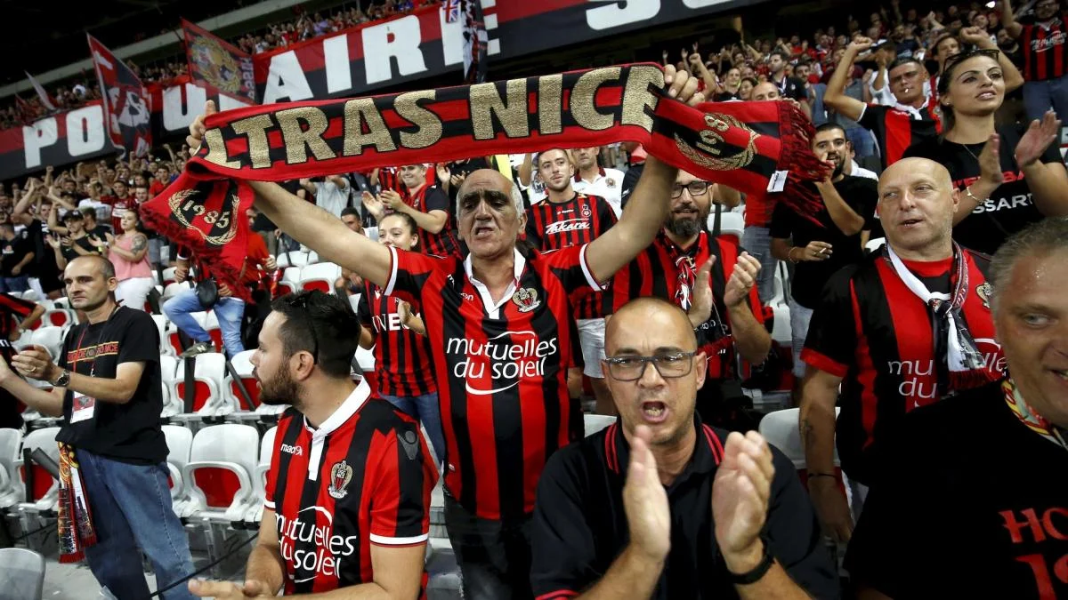 Barrages L1-L2 : la mesure lunaire imposée aux supporters niçois