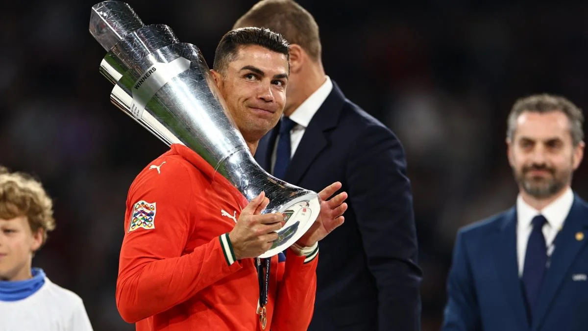 CdM 2026 : Roberto Martínez choqué par Cristiano Ronaldo