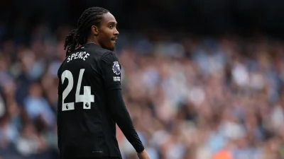 Un joueur de Tottenham se moque de la défaite d’Arsenal contre le PSG