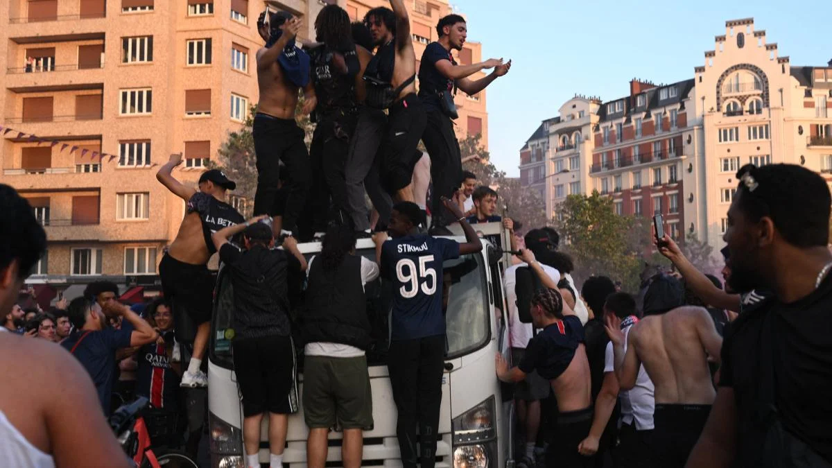 La mairie du 8e arrondissement impose un zéro rassemblement sur les Champs-Elysées