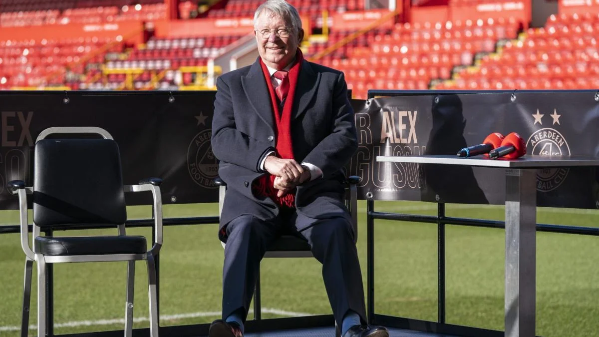 LdC : Sir Alex Ferguson félicite le PSG et fustige Arsenal