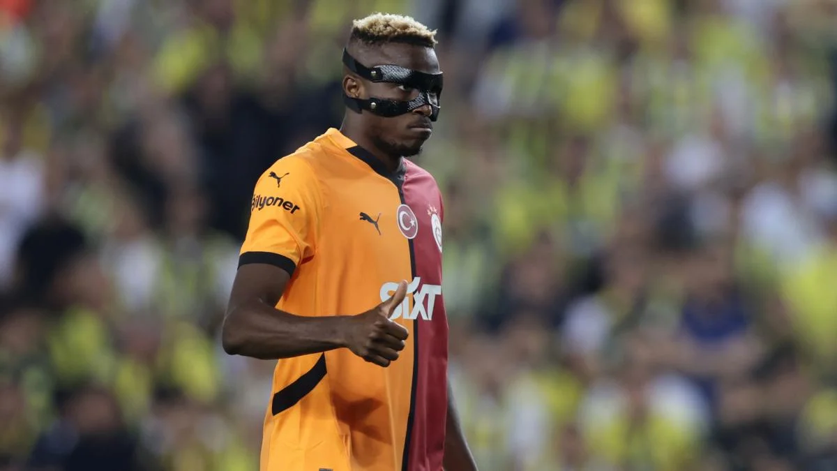 Victor Osimhen dément son départ du Galatasaray 