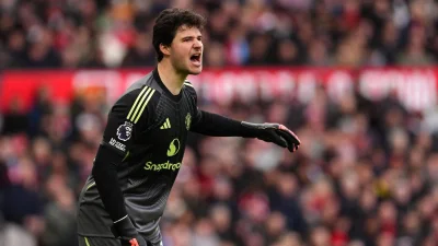 Senne Lammens élu recrue de l’année de Premier League… devant Rayan Cherki
