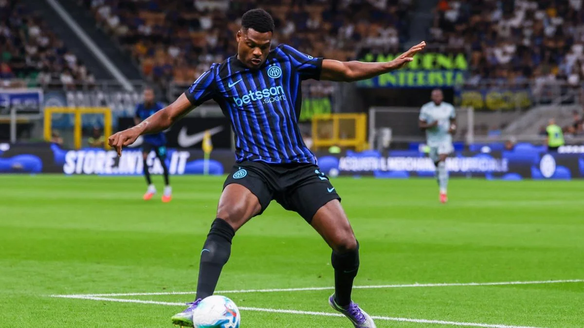 Real Madrid : Denzel Dumfries a passé sa visite médicale