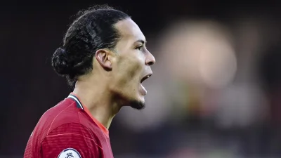 Liverpool : Virgil van Dijk flingue les journalistes pour Slot