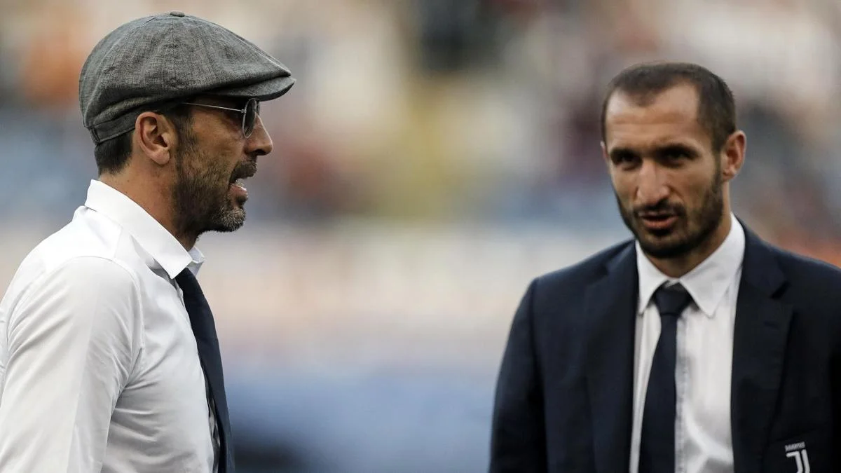Juventus : Giorgio Chiellini met en garde Vlahovic 