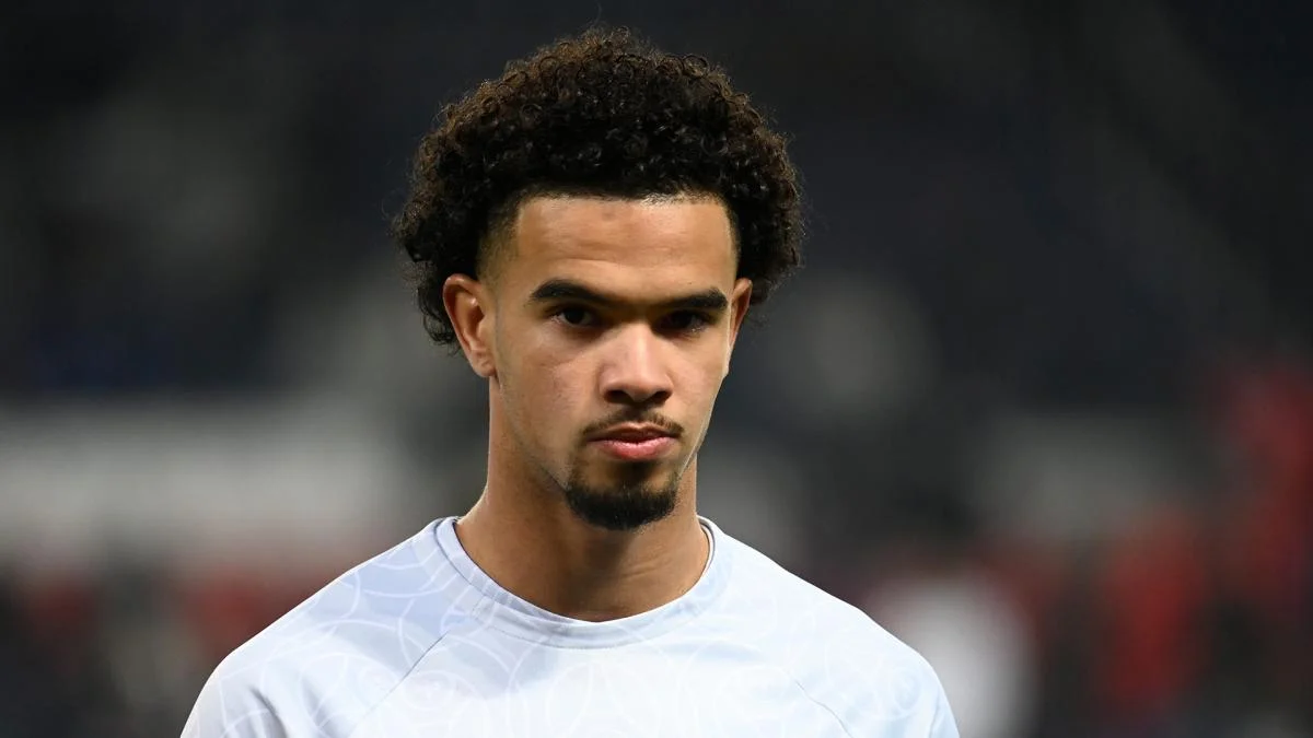 EdF : Warren Zaïre-Emery banni d’une salle de l’hôtel des Bleus