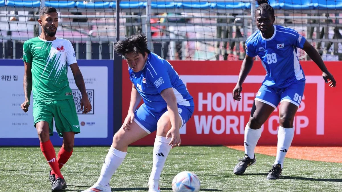 Dans l’ombre de la Coupe du Monde 2026, le Mexique prépare aussi sa Coupe du Monde des sans-abris