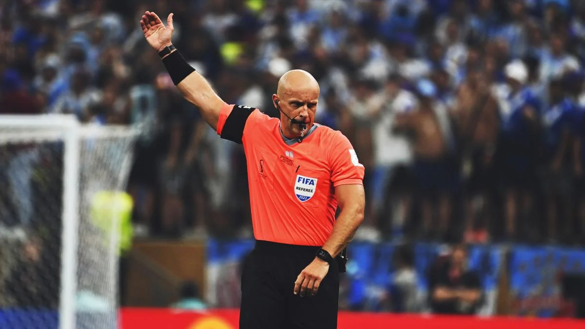 CdM : Szymon Marciniak arbitrera Argentine-Algérie